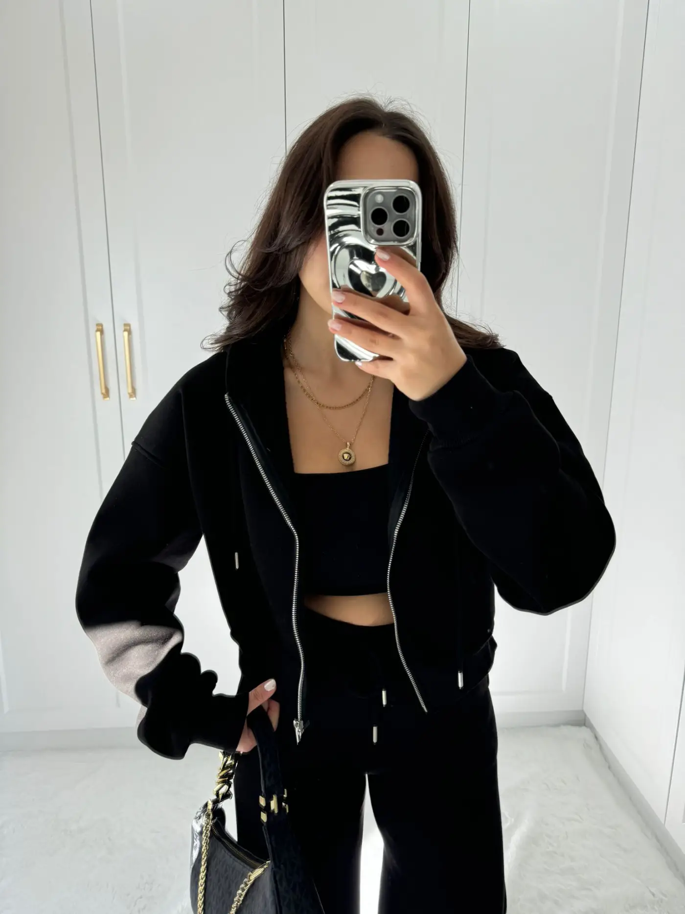 CROP FERMUARLI SWEATSHIRT SİYAH RENK