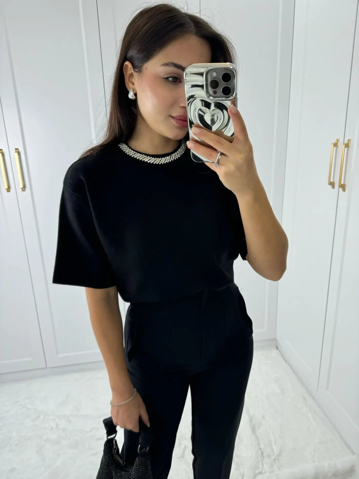 YAKA TAŞ İŞLEME KISA KOLLU TRİKO