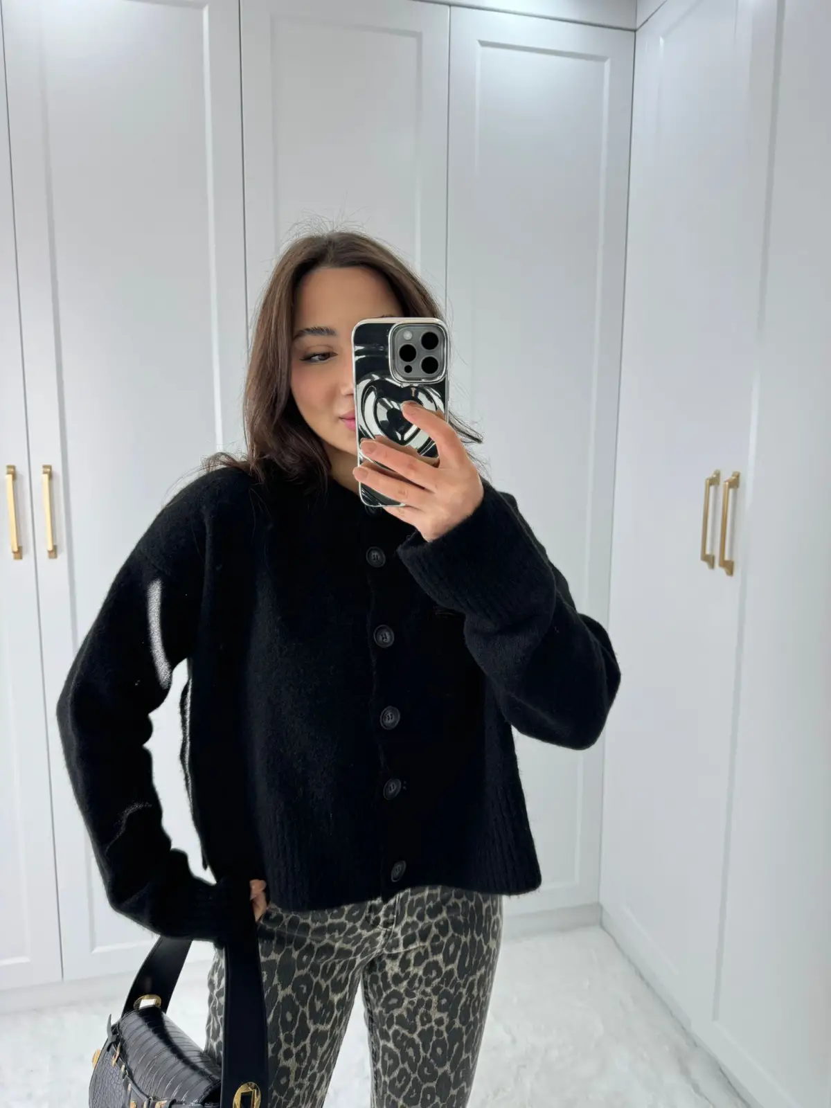 DİLVİN YIRTMAÇLI HIRKA SİYAH RENK