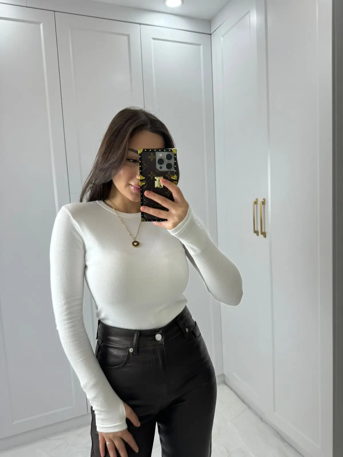 OYSHO BADY PARMAK GEÇİRMELİ BEYAZ RENK
