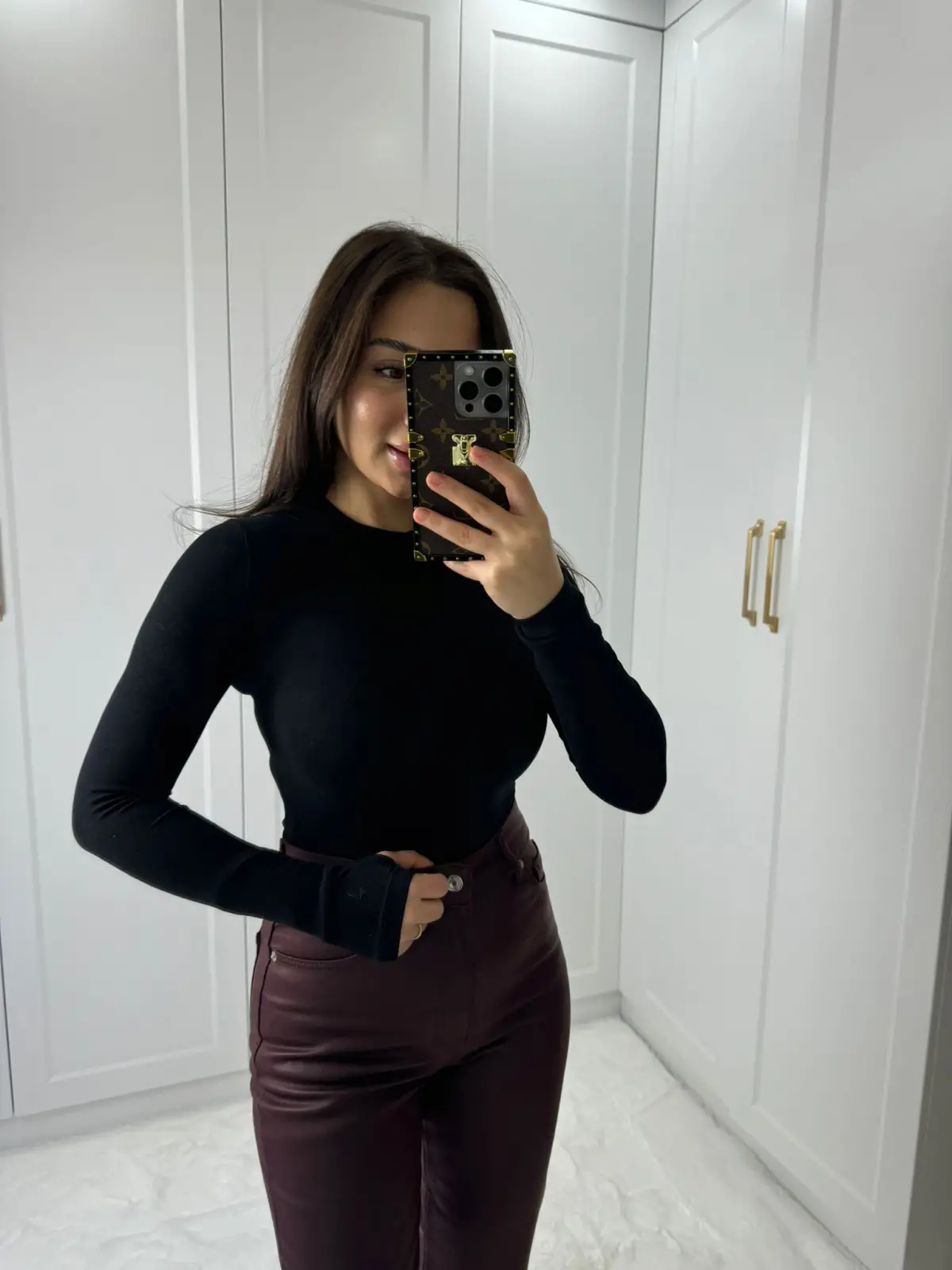 OYSHO BADY PARMAK GEÇİRMELİ SİYAH RENK