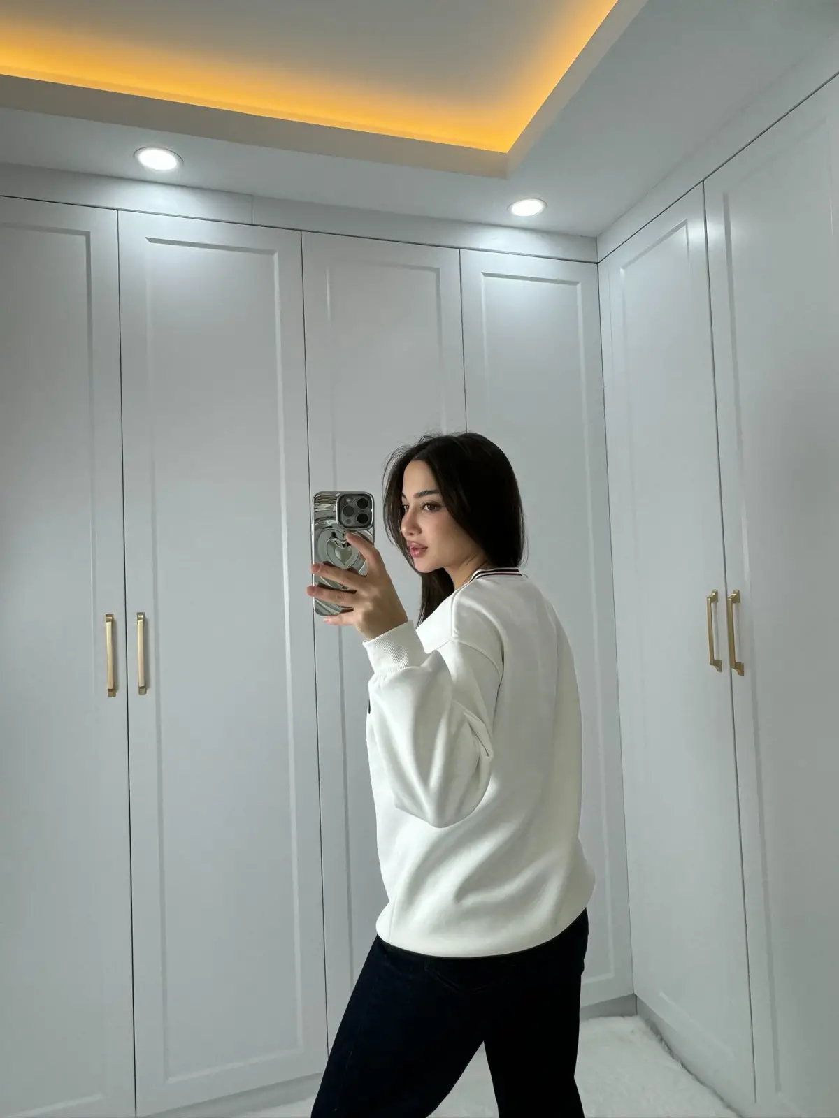 TMY BEYAZ SWEATSHIRT