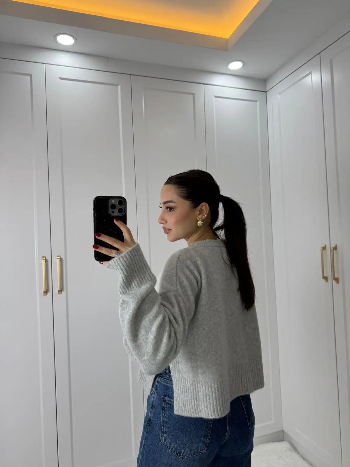 DİLVİN YANLARI YIRTMACLI GRİ HIRKA