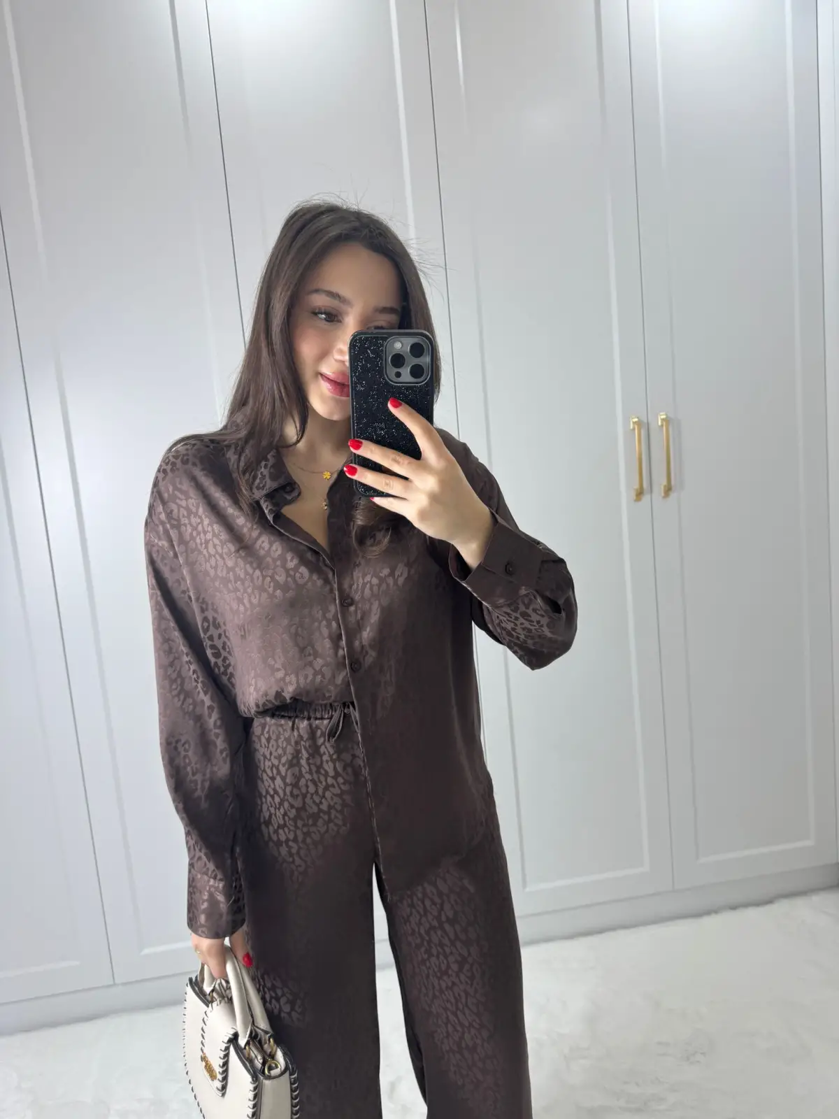 LEOPAR DESENLİ KAHVE SATEN GÖMLEK